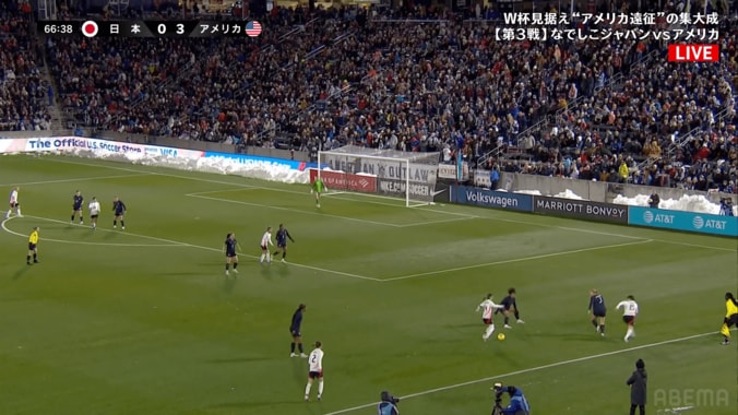 「1人だけ別格」長谷川唯の“異次元キープ”に感嘆！仲間が苦しんだ米国の猛プレスに対抗「うっま」「冷静にいなした」 3枚目