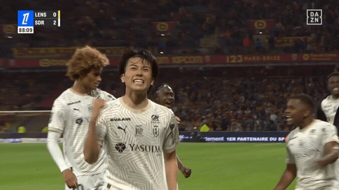 「涙出てくる」中村敬斗、足を攣りながらのフルスプリントからカウンター一閃！「痛々しいけどよかった」「チームのためにここまで...」崖っぷちチームを救う追加点にファン感涙 5枚目