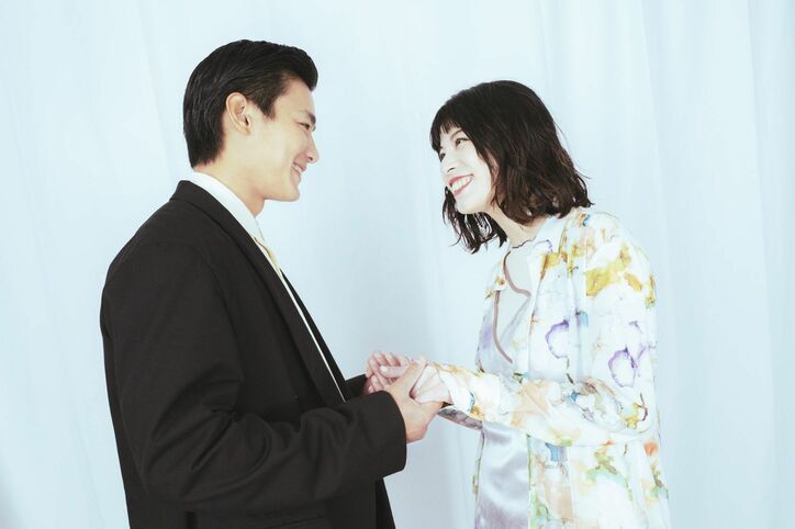 野村周平&さとうほなみ、“夫婦”としての相性の良さに自信「飲むお酒の種類もつまみも合う」『私たち結婚しました』