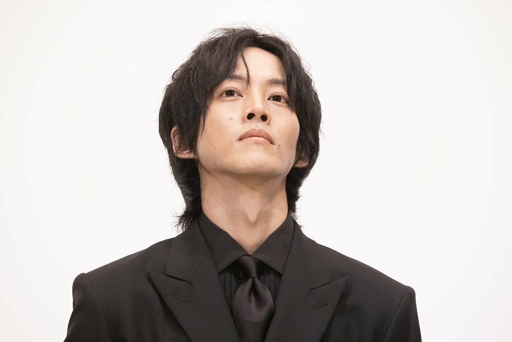 松坂桃李、役所広司なき『孤狼の血 LEVEL2』に当初感じたプレッシャー「足がガクガクと震えました」