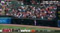 「うーん届かない!」大谷翔平の10号ソロは奪えず 2戦連続でフェンスよじ登りホームラン奪取狙ったオリオールズ外野陣