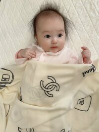 アレクサンダー『CHANELのブランケット❤️』