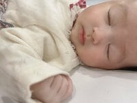 アレクサンダー『可愛い女の子だな』