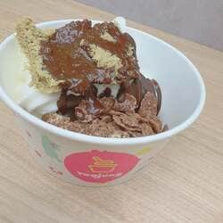 「リピ決定」元ギャルママモデル、娘に勧められて行列に並び購入したスイーツを絶賛