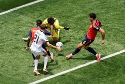 「辛すぎる」緊急出場ベルギーGKが“痛恨ファンブル”で決勝点献上…「いきなりW杯で緊張したか」「こっからやぞ」ファン悲鳴＆励まし