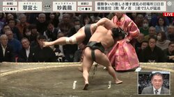 2000回に1度しかないレア決まり手が出た！業師のテクニックが光る相撲に館内大興奮「おお！すげ」「珍しい技」