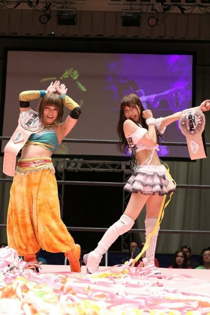 才木玲佳とのコンビで敗れた伊藤麻希にも大コール発生！東京女子プロレス、新タッグ王者は坂崎ユカ＆瑞希 2枚目