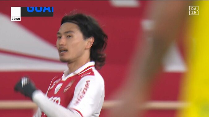 【映像】南野拓実、背後からのロングボールを叩きこむスーパーボレー