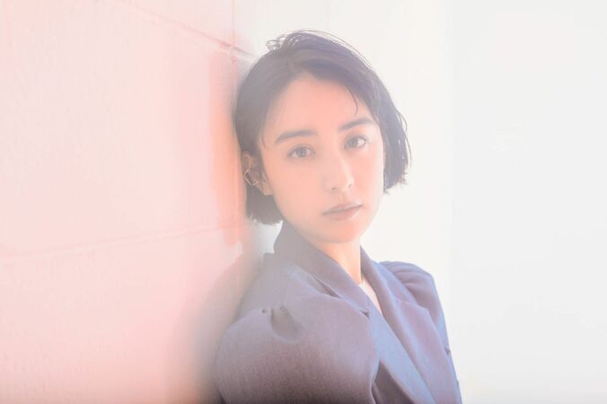 「なるべく嘘はつきたくない」山本美月、演じる上で大切にしていること『ザ・ファブル 殺さない殺し屋』 6枚目