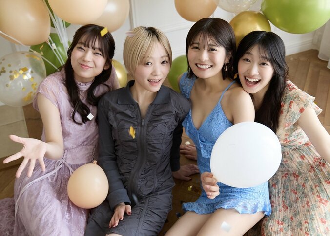 フジコーズの仲睦まじいショットが満載 ラストデジタル写真集『フォーエヴァーフジコーズ』が発売 3枚目