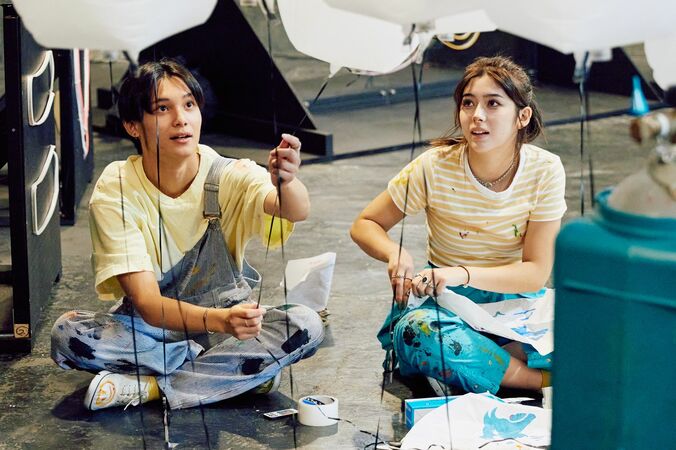 「ギューして」インフルエンサー三原羽衣、好きなPopteenモデル男子を抱きしめ…三角関係に決着か『オオカミちゃんとオオカミくん』第11話 2枚目