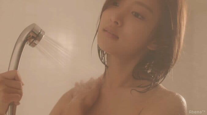 夏菜の入浴シーンに絶賛の声！キャバ嬢役で悩殺演技 1枚目