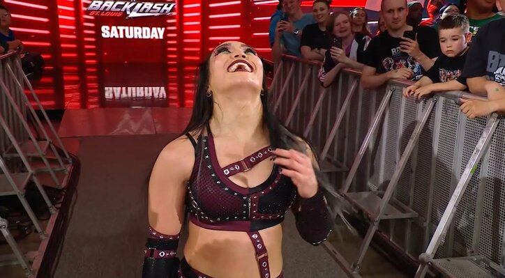 【写真・画像】　1枚目