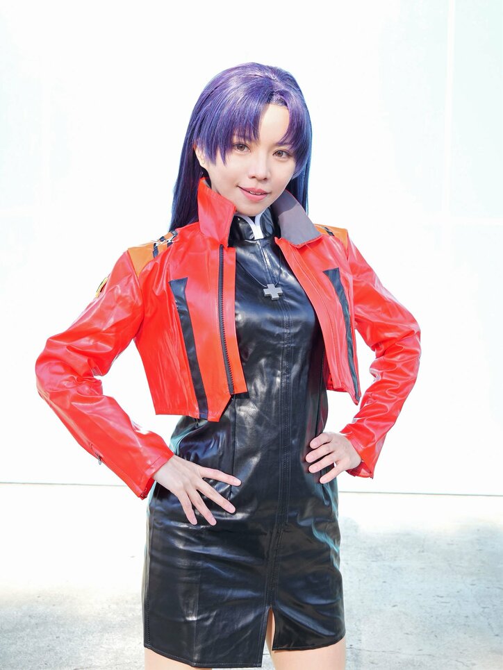 【写真・画像】『新世紀エヴァンゲリオン』葛城ミサトコスプレ画像　4枚目