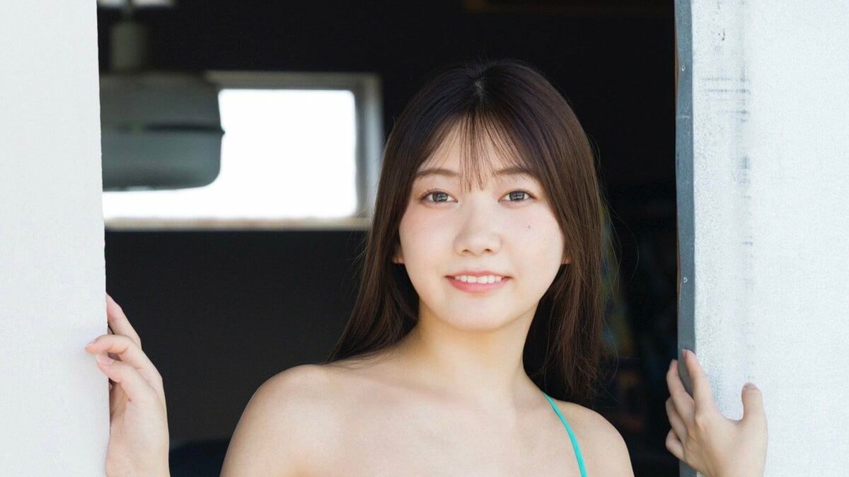 芸名決定の美風そら、“名付け親”完全プロデュースのグラビア披露