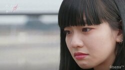 帰国したヒナ、コアに「話したいことがある」と切り出し複雑な表情に…『月とオオカミちゃん』第11話