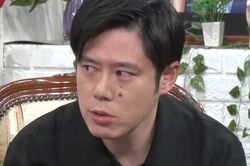 恨んでいる父の目の前で娘が自殺「遺書にざまあ」現場の商業施設には霊の目撃証言も…若手芸人の信じられない怪奇話にスタジオ凍り付く