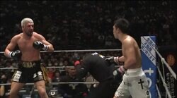 【RIZIN】「審判殴られるところ初めて見た」レフェリーの制止を“ガン無視”で殴り続け…まさかの暴挙に会場騒然 複数がクリーンヒット