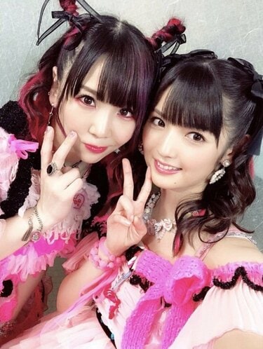 道重さゆみ、大森靖子との2ショット公開に「可愛いすぎて胸が苦しい