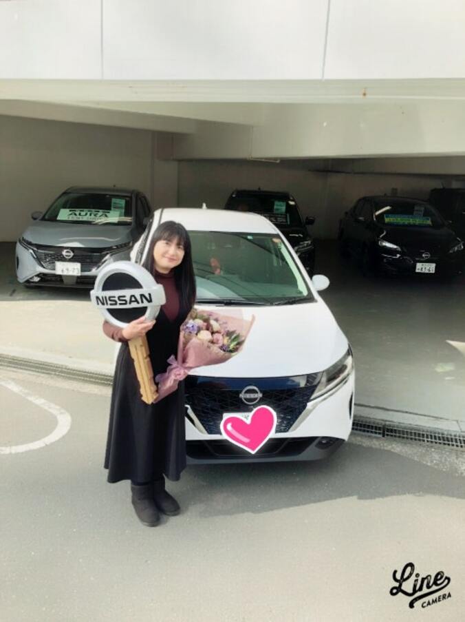  伊藤かずえ、購入した日産の新車を披露「新しい家族です」  1枚目