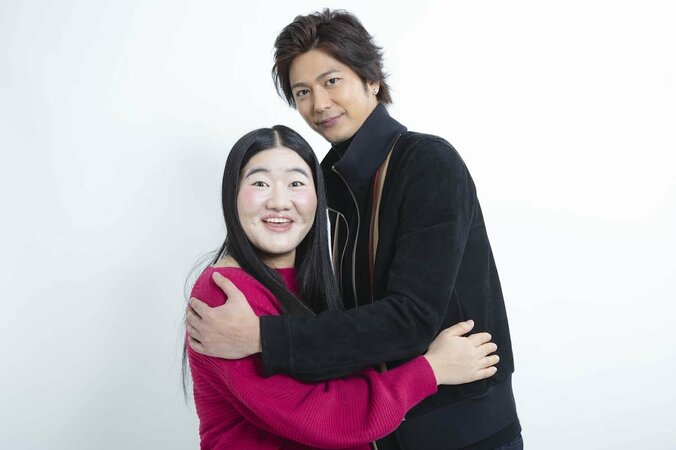 ガンバレルーヤよしこ、相手役の速水もこみちにガチ恋！？“絶世のブス”とイケメン上司のラブストーリー『Bの戦場』インタビュー 4枚目