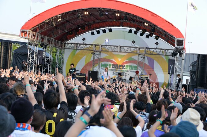 星野源、くるり、[Alexandros]らが新木場を彩った1日　ライブ写真とセットリストを公開【メトロック2016 東京開催day2】 64枚目