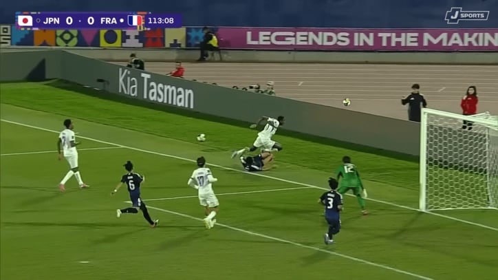 見事なタックルだったがまさかの映像判定に