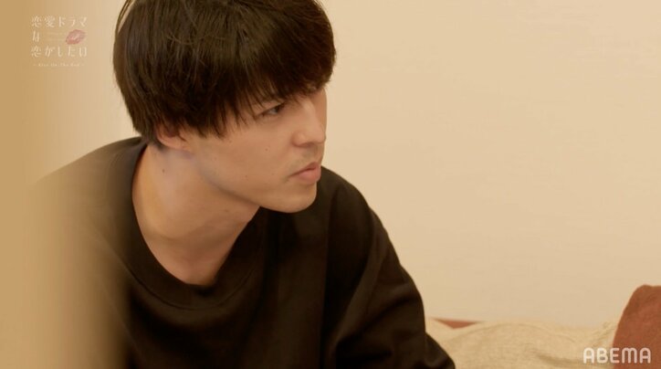 江野沢愛美のベッドシーンの裏でモニタールームでは…恐れていた事実が判明『ドラ恋』act.10