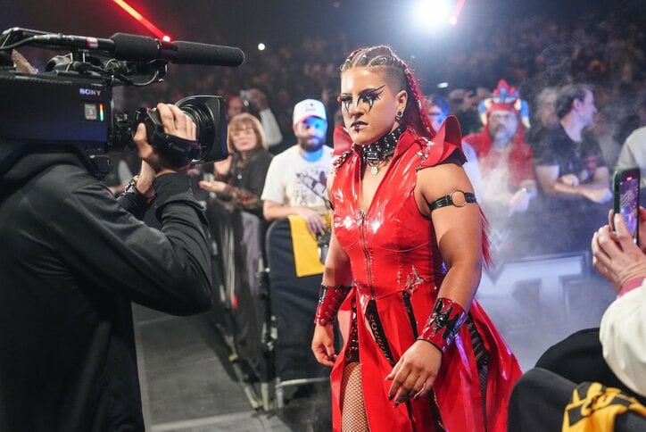 【画像】最新ビジュアルはさらに“凶暴化”ゴスメイクの怪物女子