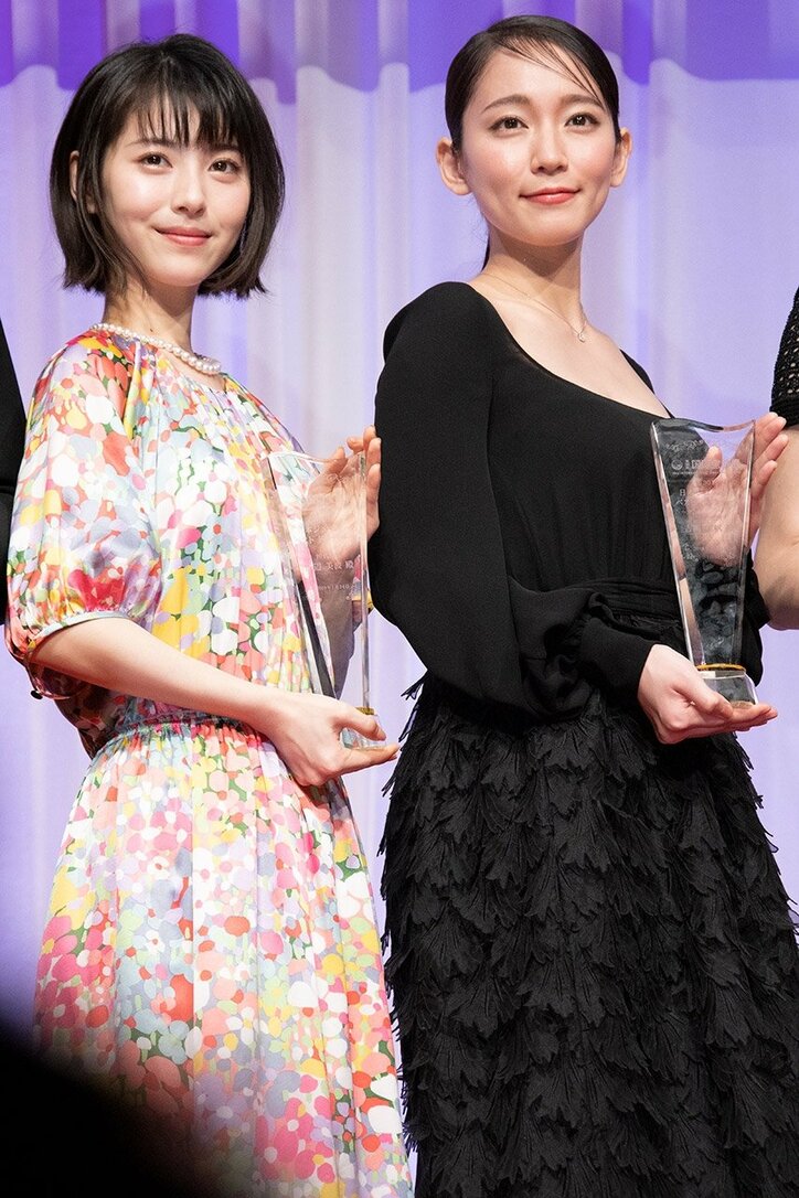 浜辺美波、バレンタインの予定を聞かれ「ウフフ。父と祖父にチョコをあげたいです」