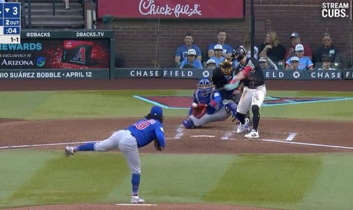 【写真・画像】どうした…？ カブス今永昇太、投球直後に“謎の動き”「あれは何だ？w」マウンド上で見たことないリアクション「決めポーズ？」　1枚目