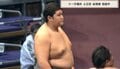 すごいカラダ…前相撲で「もう仕上がってる」衝撃光景 角界“最長身”力士に「強すぎるよ」驚きの声