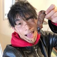 “オム王子”池田航が「呪術廻戦」の“宿儺の指”を料理で再現！「めっちゃリアル」「再現度凄い」と反響続々