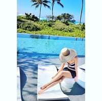 AHN MIKA『バカンス２日目・プライベートプールの水中チェア』