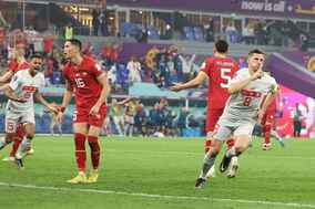 【W杯】「最後の1枠」に滑り込んだのはスイス！ セルビアとの打ち合いを制し、3大会連続の16強入り