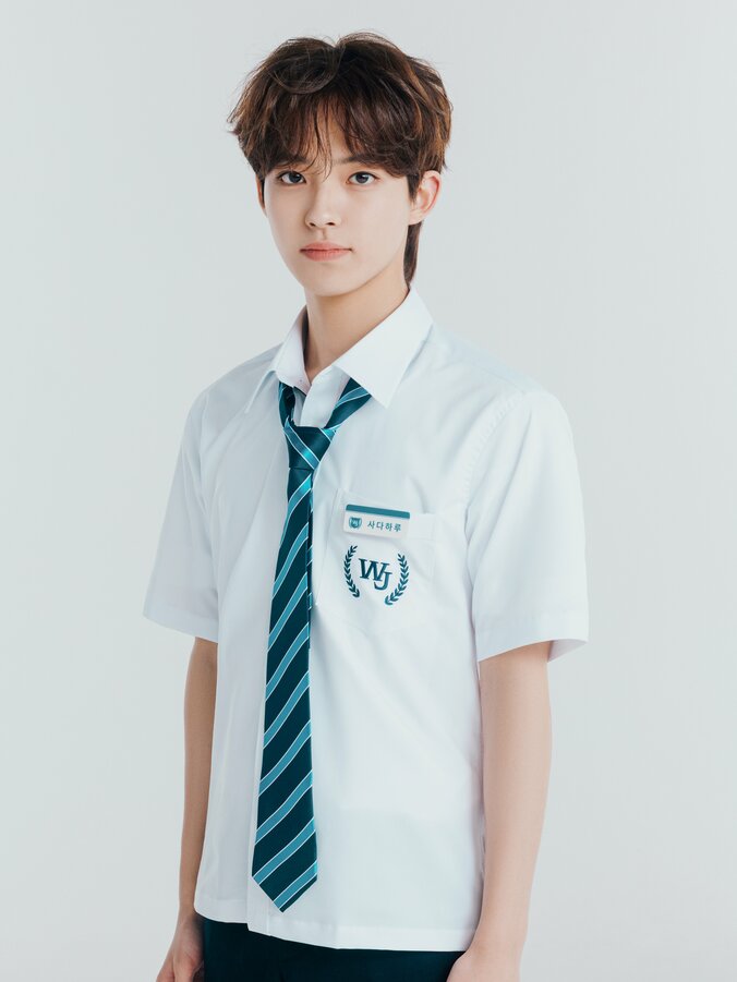 【写真・画像】“SMTR25”初のバラエティ番組『応答せよ！僕らのハイスクール』15名のメンバープロフィールを公開　10枚目