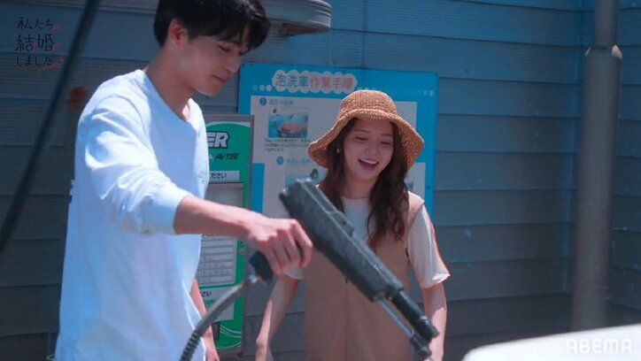 三浦翔平「洗車に付き合ってくれる奥さん最高」川島海荷が夫と愛車・スタタボを洗車する姿を絶賛『私たち結婚しました3』第7話