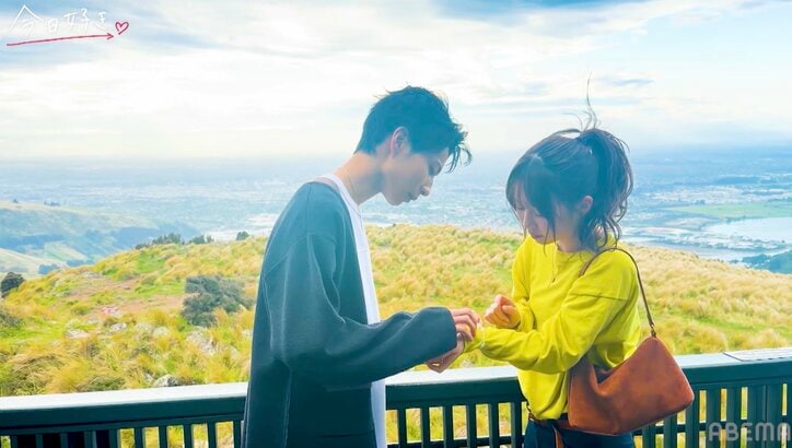 男子が次々と夢中になるモテ高2女子「頭から離れない」