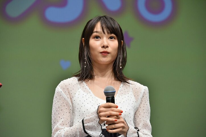 キンプリ平野紫耀、舞台挨拶でも天然発言連発「腰痛が治らなくて…こじらせている」