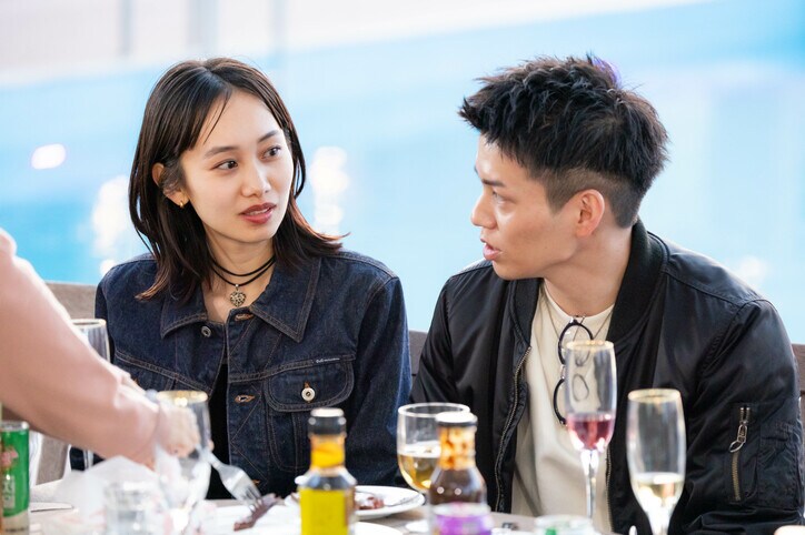 元NGT48や現役グラドルも！ 若さと激しいボディタッチで攻める、婚活番組で話題の20代美女6人オフショット一挙公開『GIRL or LADY ～私が最強～』