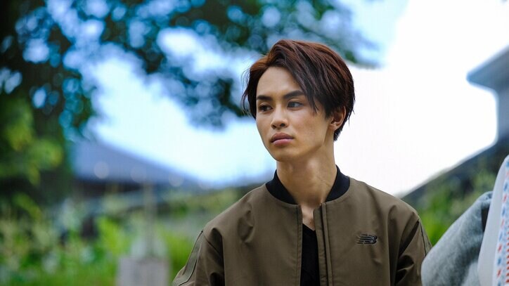 りゅうちぇる映画初出演！『どすこい！すけひら』で知英の友人役に