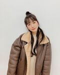 川栄李奈の“お団子ヘア”オフショットに「可愛すぎて」「似合ってる」と称賛の声