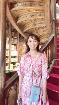 アグネス・チャン『世界で一番美しい書店？？』