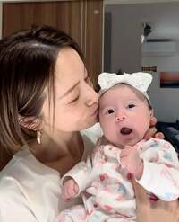 鈴木亜美『抱っこしやすくなってきました❤︎』