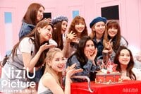NiziU・リマの誕生日をメンバーがお祝い！「素敵な写真！」「可愛すぎる」とファン歓喜