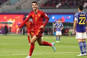 日本が痛恨の失点。モラタにヘディングシュートを決められ、スペインに先制点を献上【W杯E組】