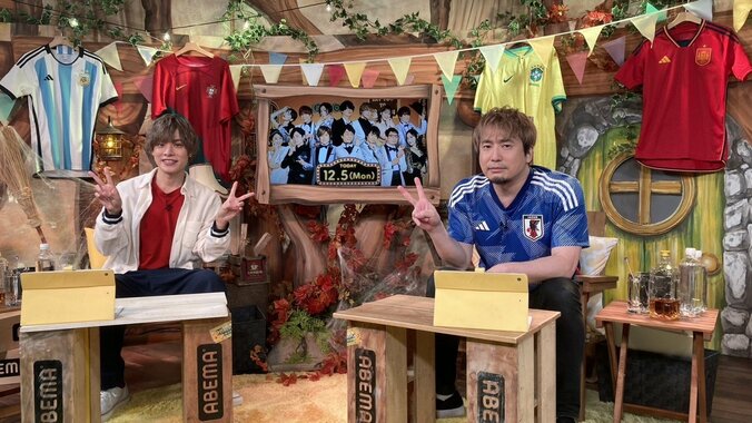 安元洋貴＆岡本信彦が今年のヒット商品を発表！サッカー&格闘技トークも大盛り上がり『声優と夜あそび』 1枚目