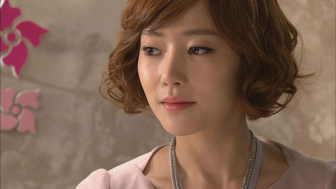 “最強の悪女”に韓国中がハマった！ 女同士の壮絶な復讐ドラマ『福寿草』 4枚目