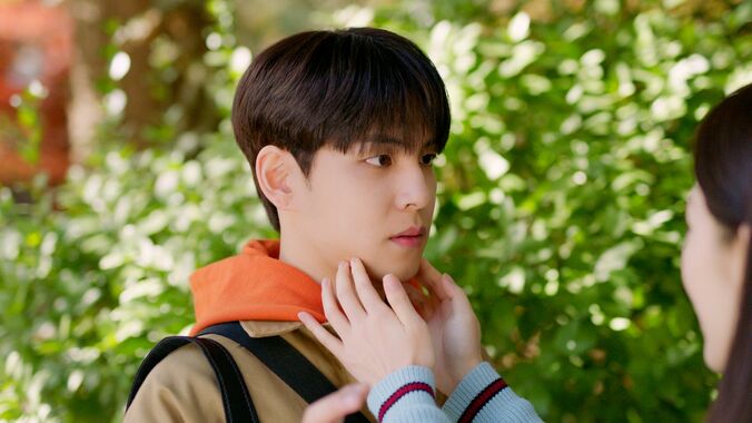 元IZ*ONEカン・へウォン、元カレを取り戻すための作戦を開始「へウォンの美が炸裂！」『不良に惚れた時』5＆6話 3枚目