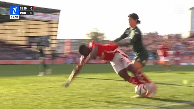 【映像】南野拓実、鬼の“3度追い”プレスバック→圧巻筋肉